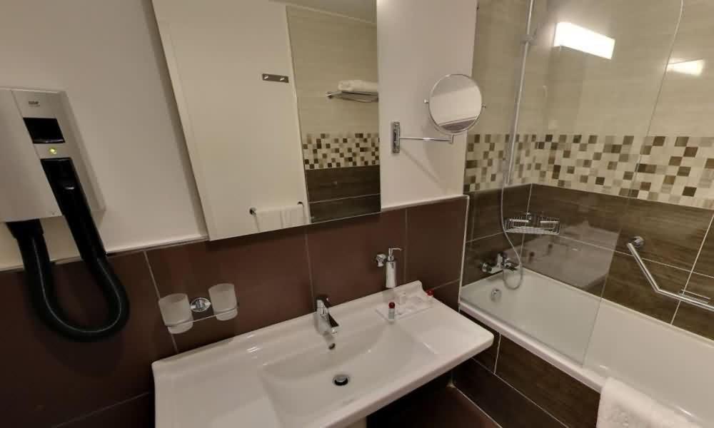 Hotel Hani Algiers Экстерьер фото